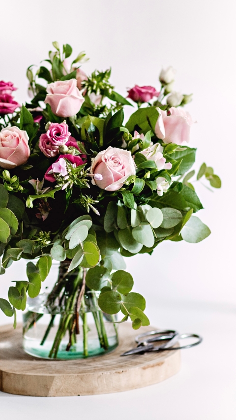 Mother's Day Florist Choice   Natural Pinks