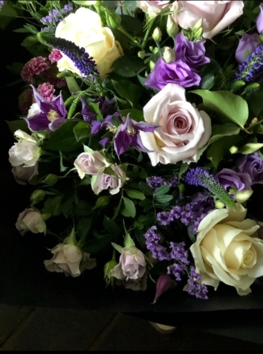 Valentines Florist Choice   Colours